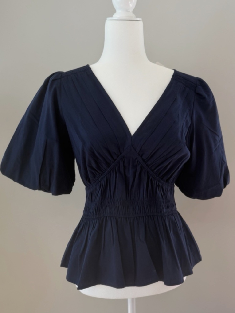 NWT Loft Navy Blue Smocked V-Neck Puff Sleeve Peplum Top M